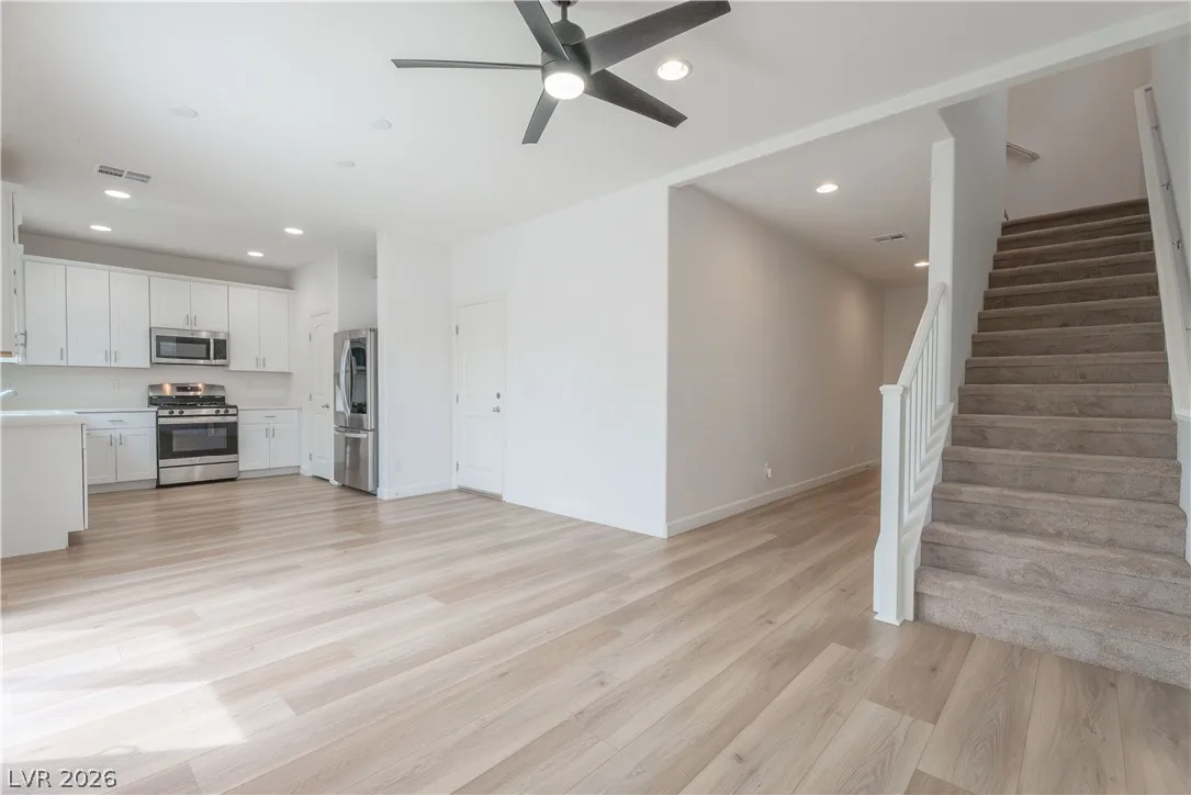 5474 Enchanted Rose Street — photo 3