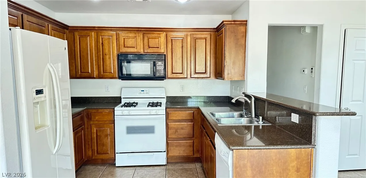 5665 Rose Tiara Drive — photo 2