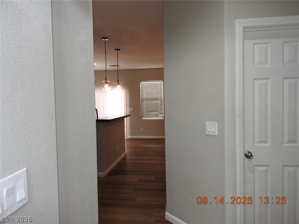 8416 VIANSA LOMA Avenue — photo 5