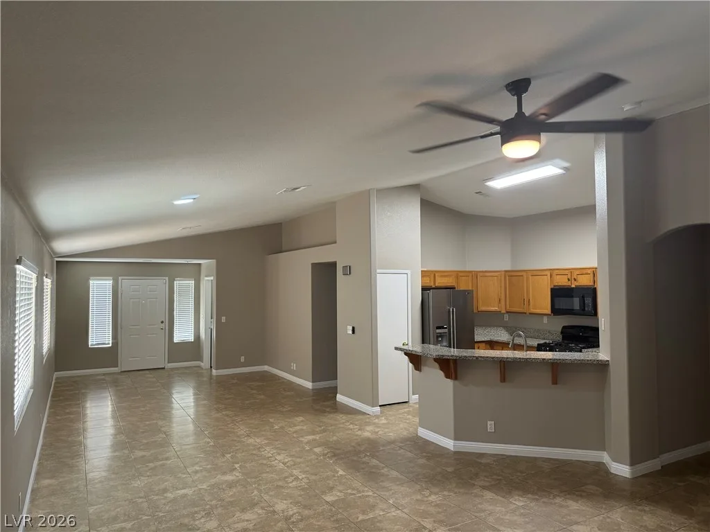 5837 Springmist Street — photo 2