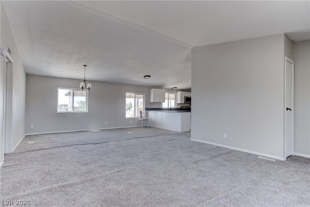 1701 Fremont — photo 4 of 51
