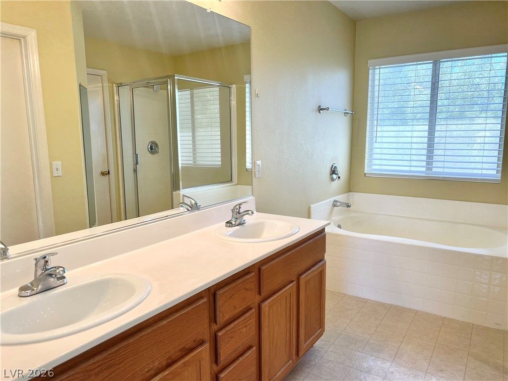 10729 PIPERS COVE Lane 0 — photo 5