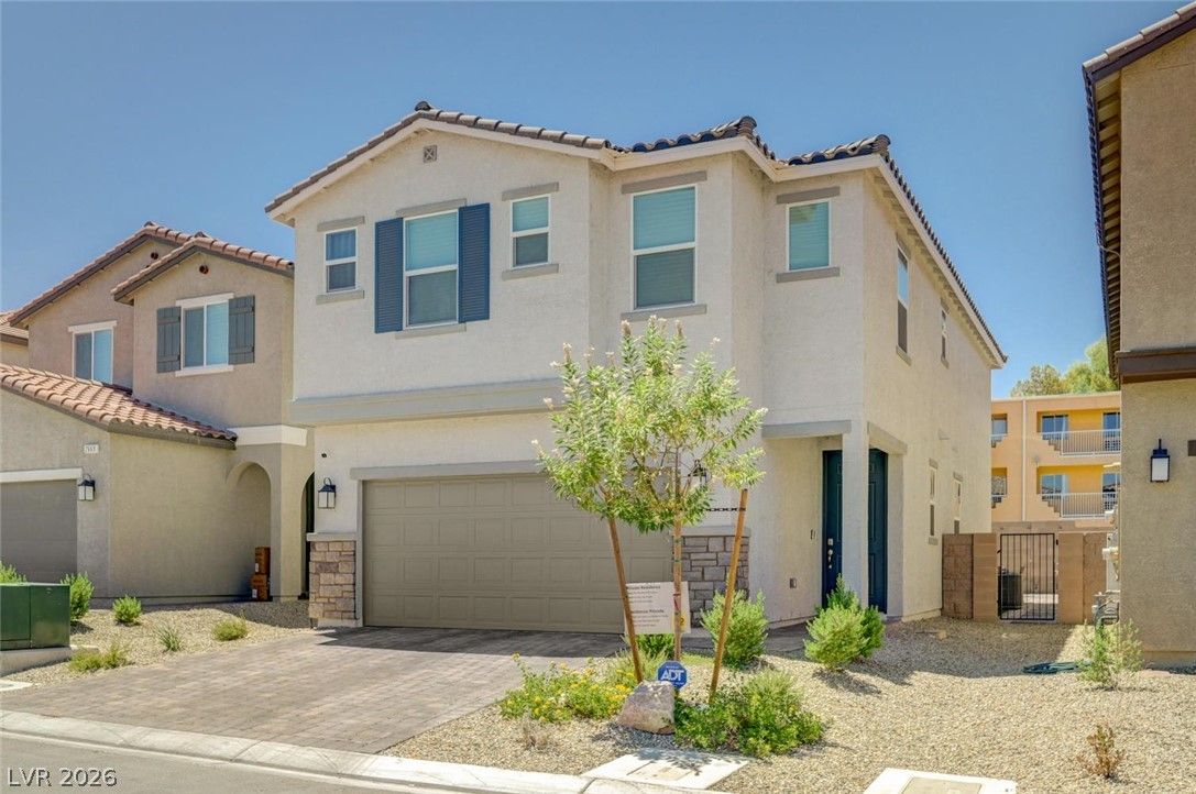 2663 Sierra Grande Street — photo 2 of 16
