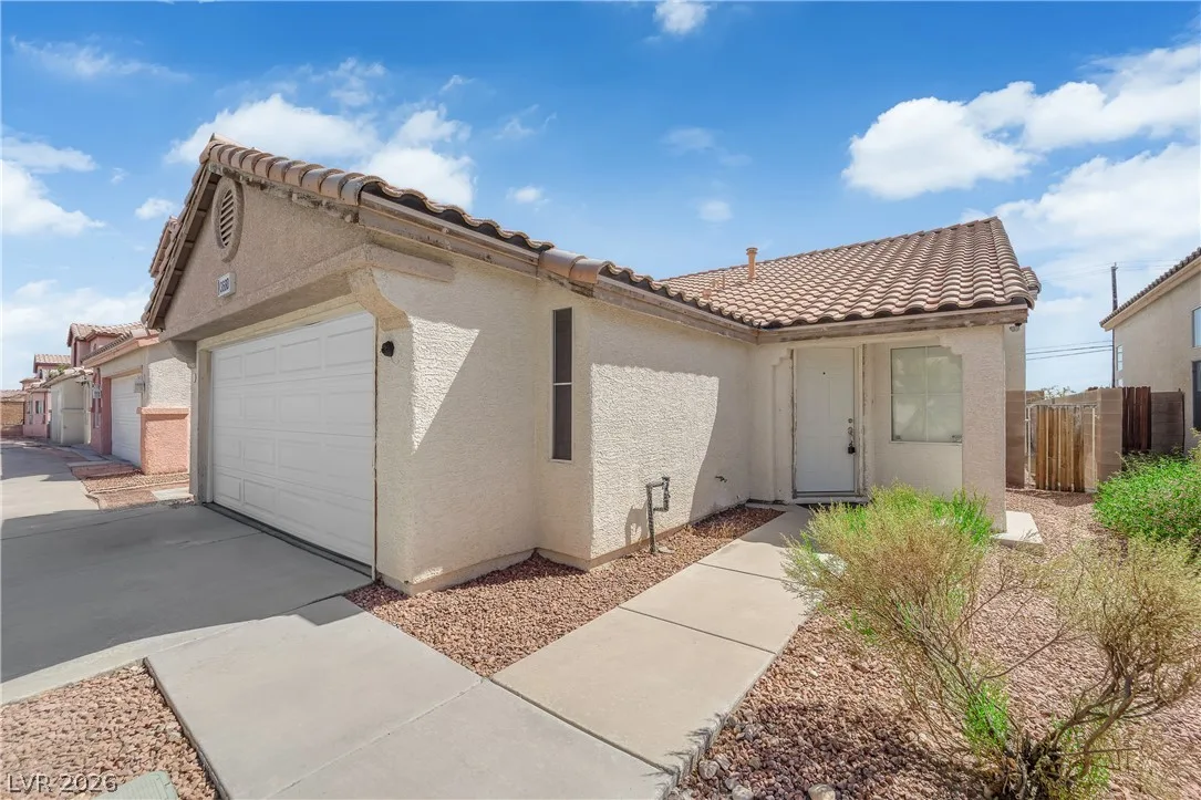 3680 Springbud Drive — photo 4 of 31