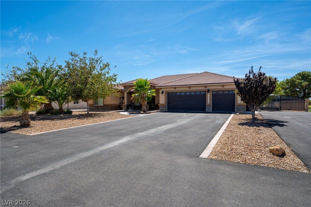 2850 South Margarita Avenue — photo 2