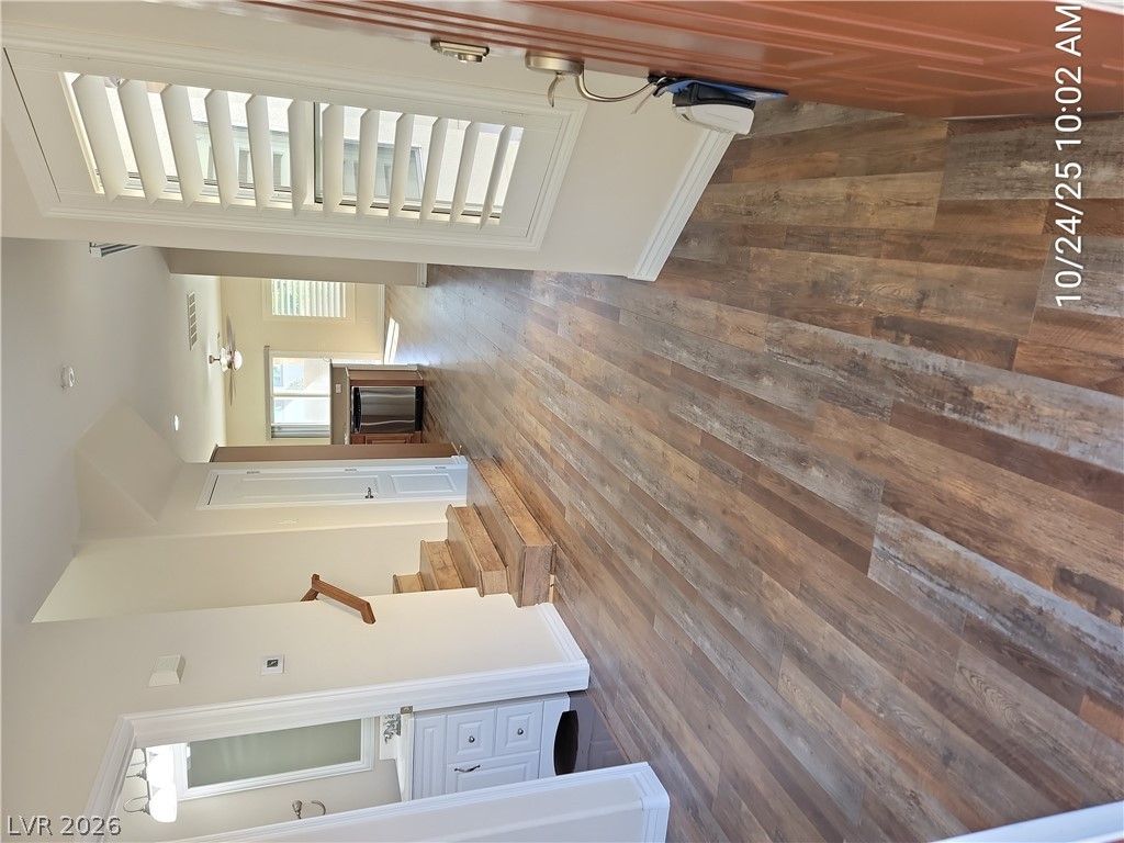 5507 Jelsma Avenue — photo 3 of 33
