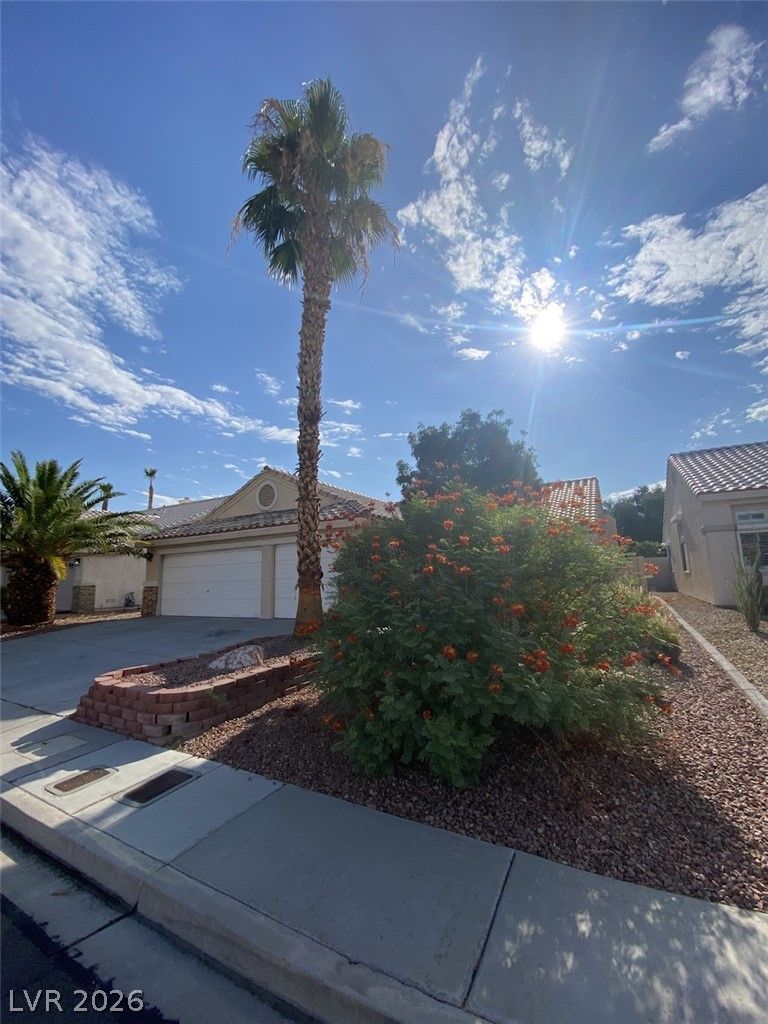 3640 Yorba Linda Drive — photo 2 of 35