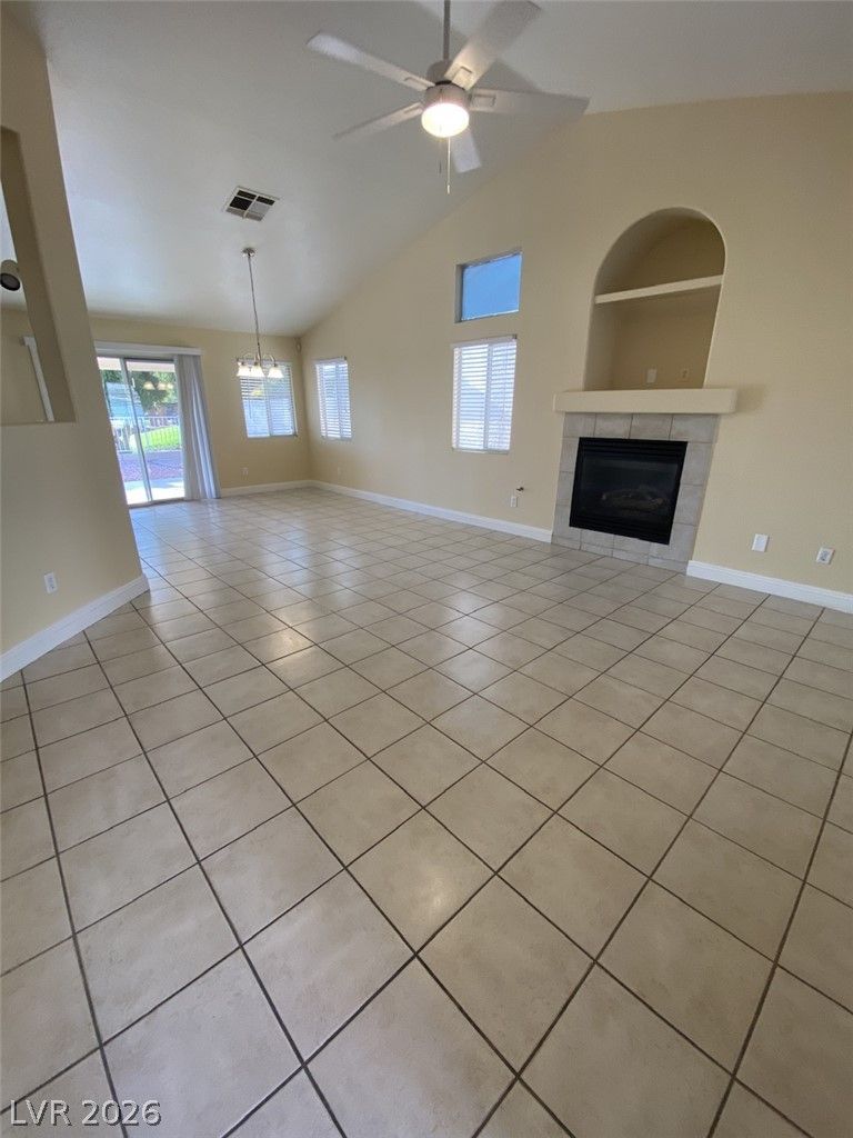 3640 Yorba Linda Drive — photo 5 of 35