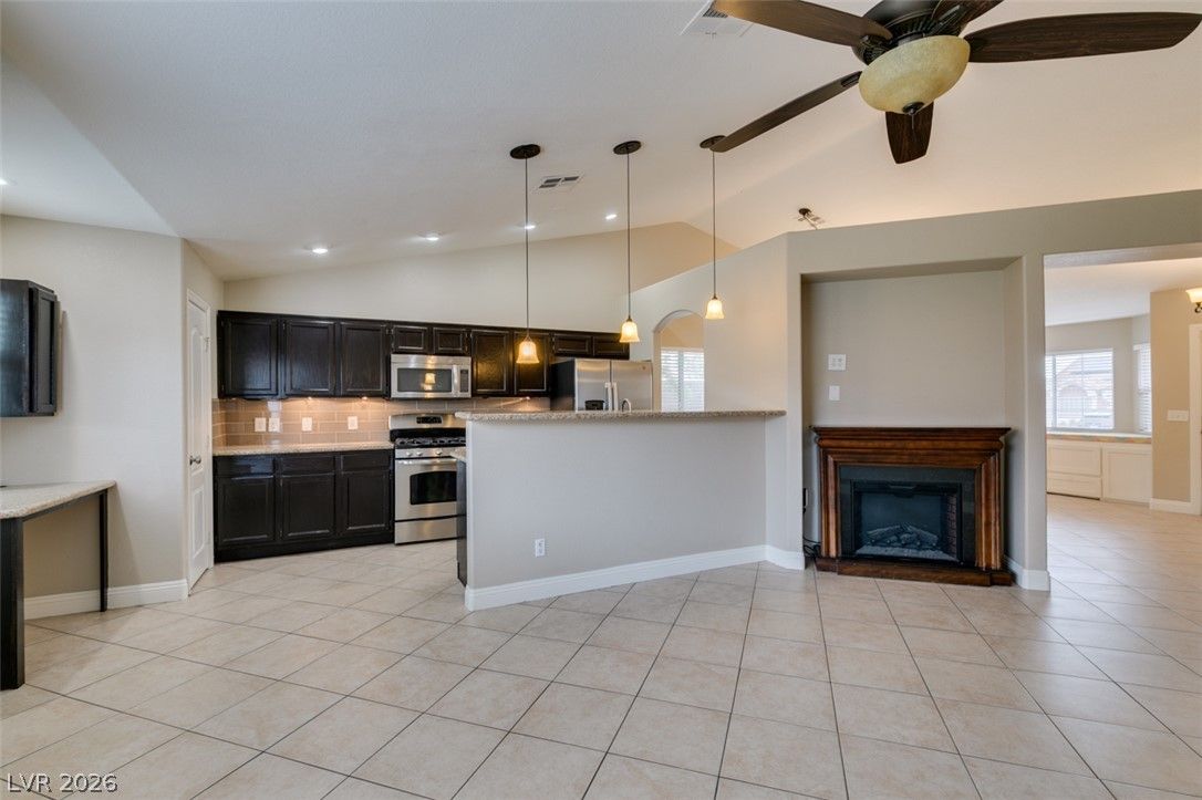 437 Waterwheel Falls Drive — photo 5 of 36