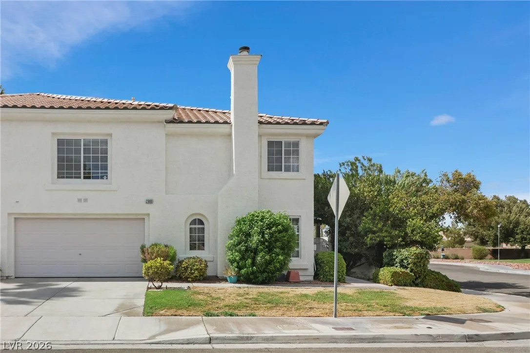 2900 Soda Creek Lane — photo 3