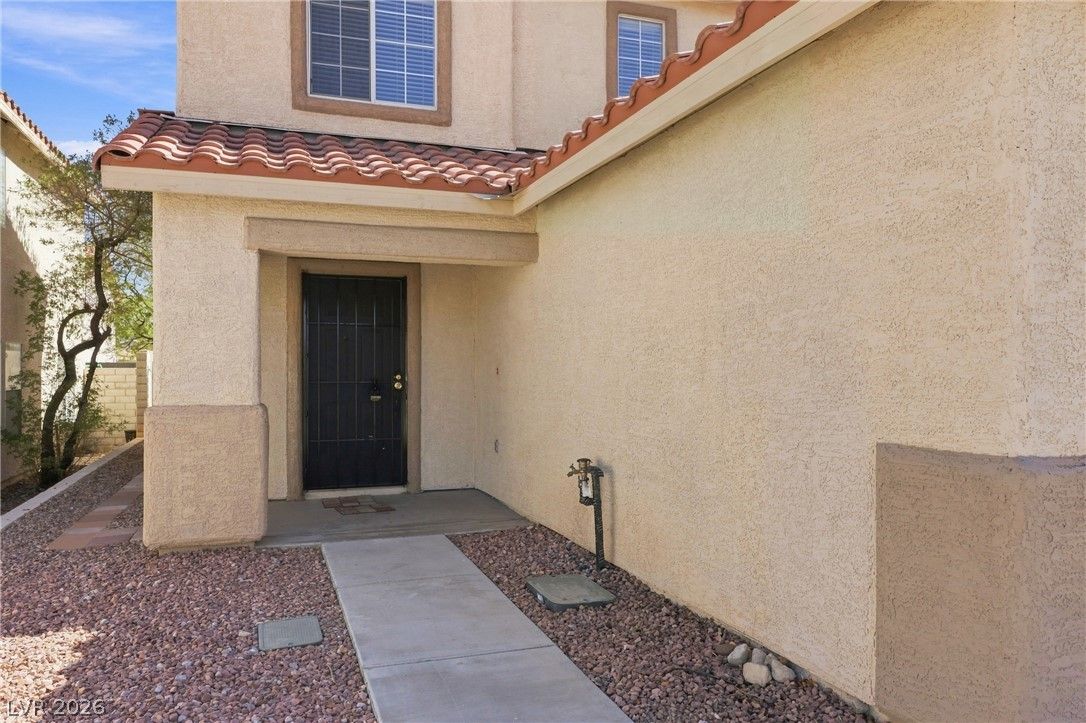 8713 MAJESTIC PINE Avenue None — photo 3