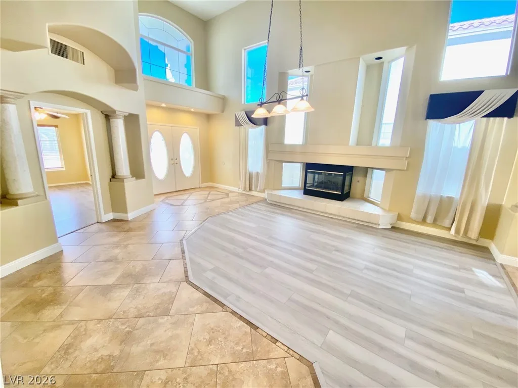 8482 Canvas Vest Court — photo 2