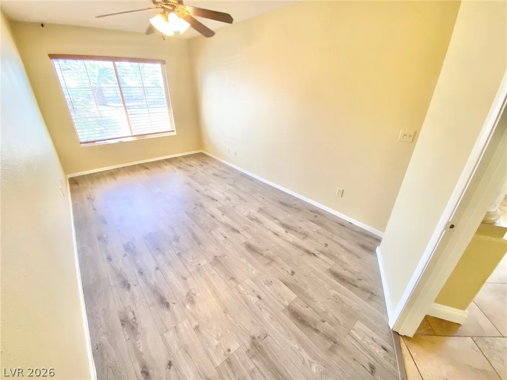 8482 Canvas Vest Court — photo 5