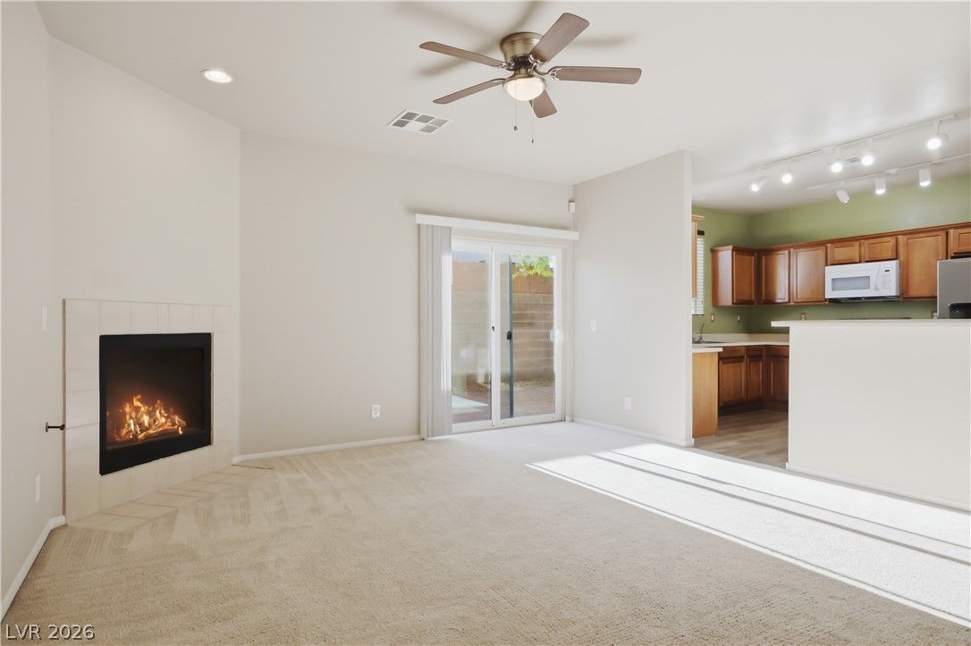 8925 Veneroso Street — photo 4 of 30