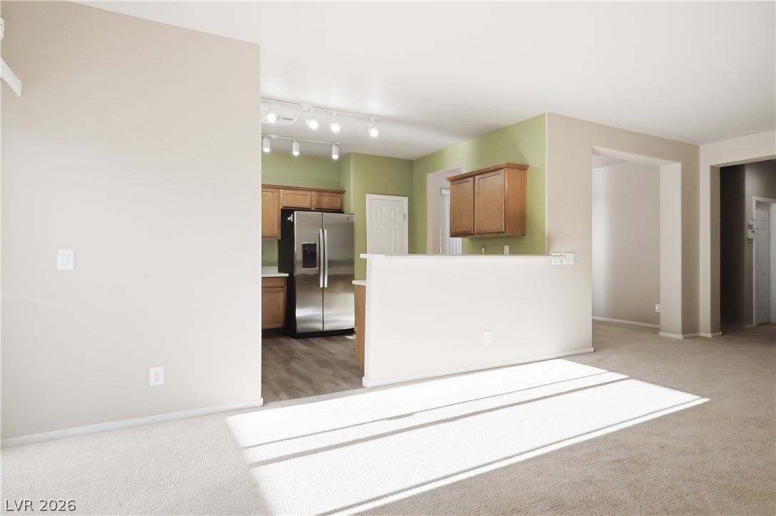 8925 Veneroso Street — photo 5 of 30