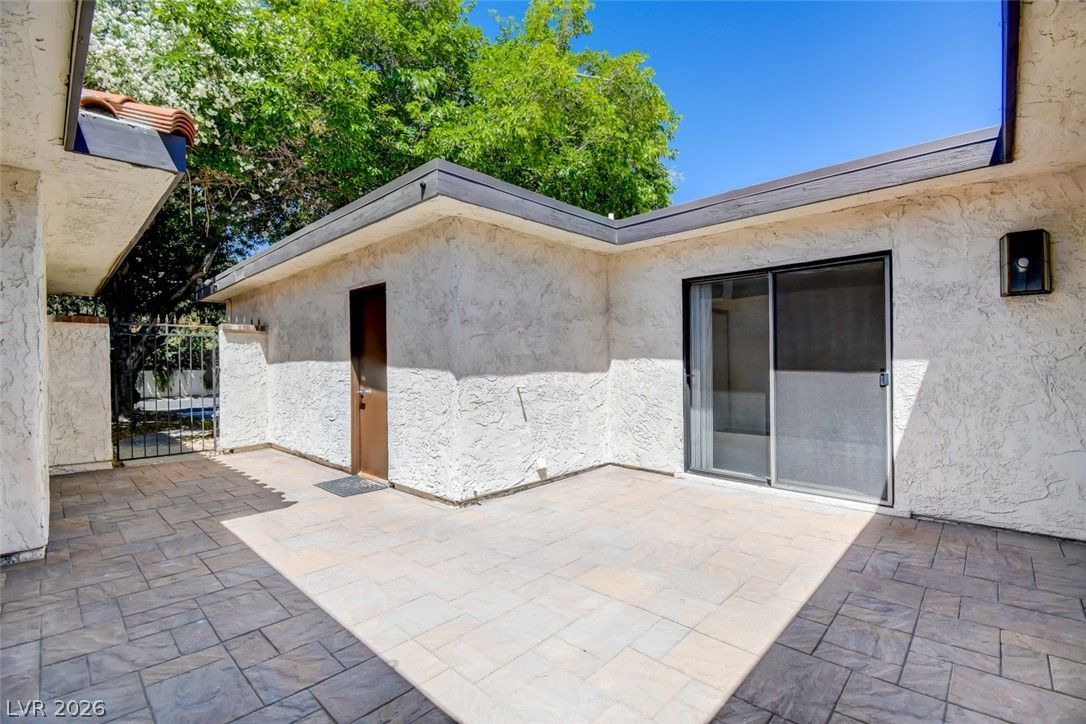 3460 Pino Circle — photo 3