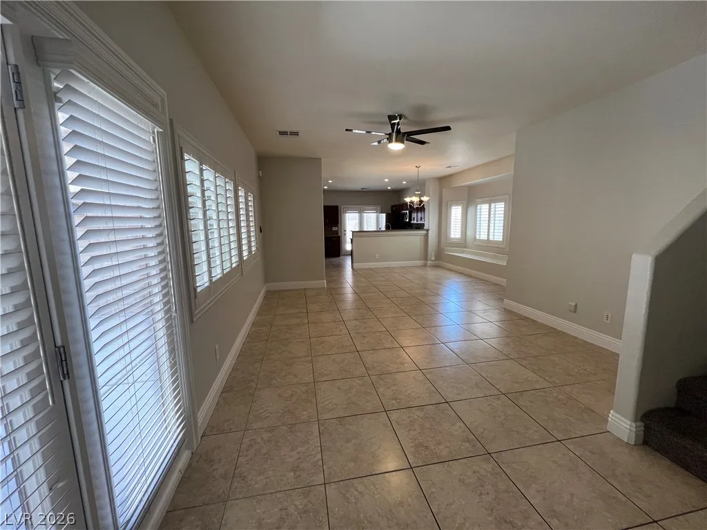 9460 Glendora Valley Street — photo 4