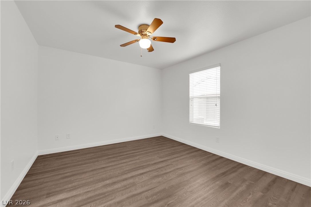 4594 Ingleton Circle — photo 4