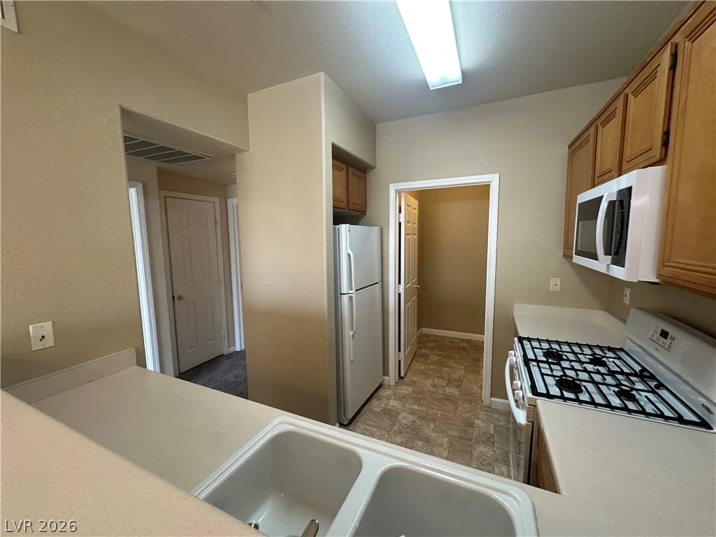 7111 South Durango Drive 213 — photo 4