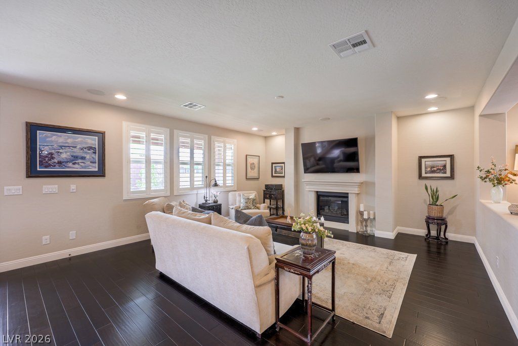 303 Rhiannon Court — photo 2