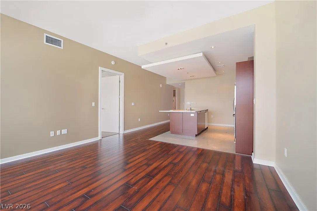 4471 Dean Martin Drive 1404 — photo 3