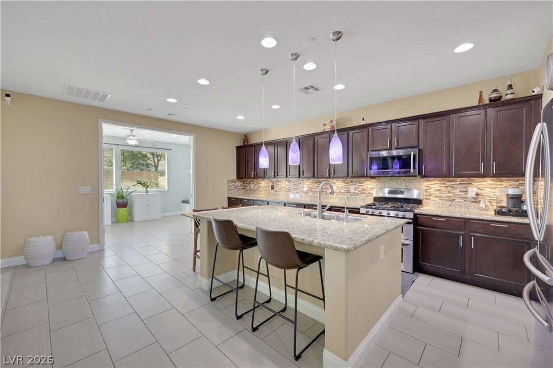3785 Toscanella Avenue — photo 4