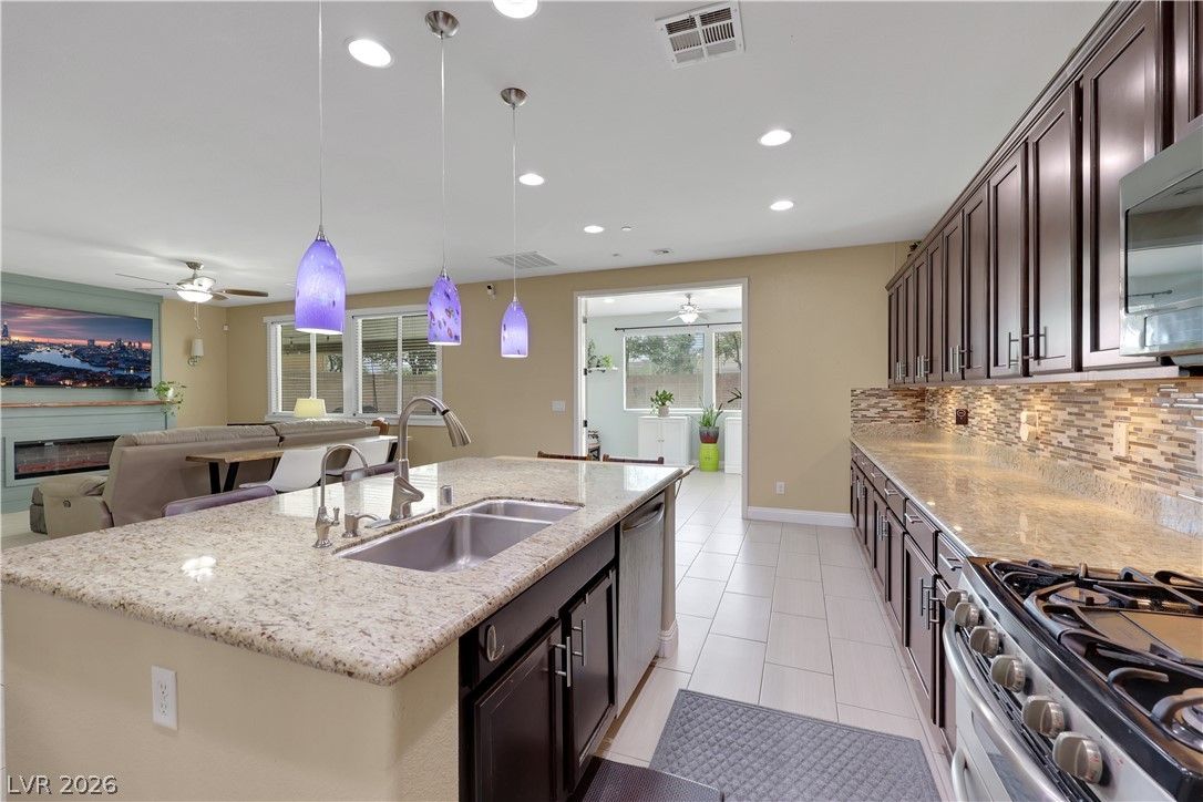 3785 Toscanella Avenue — photo 5