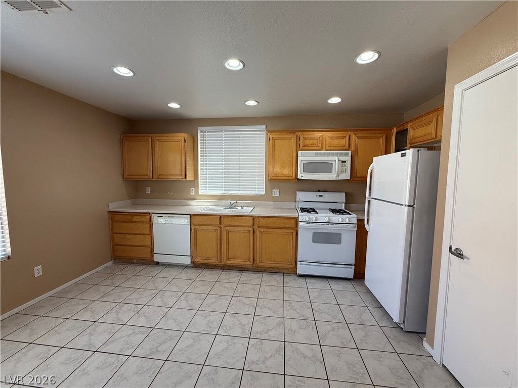 8816 Pine Pitch Drive — photo 4 of 19