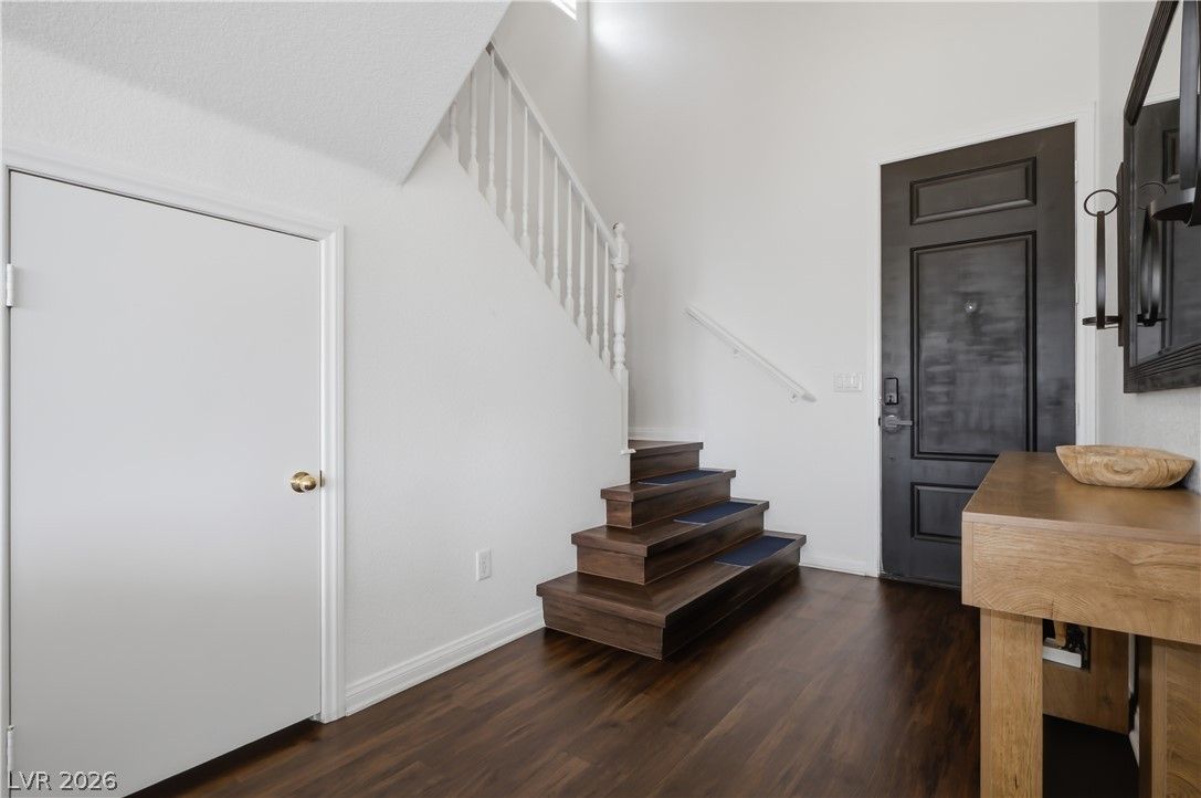 5617 Midnight Breeze Street — photo 5