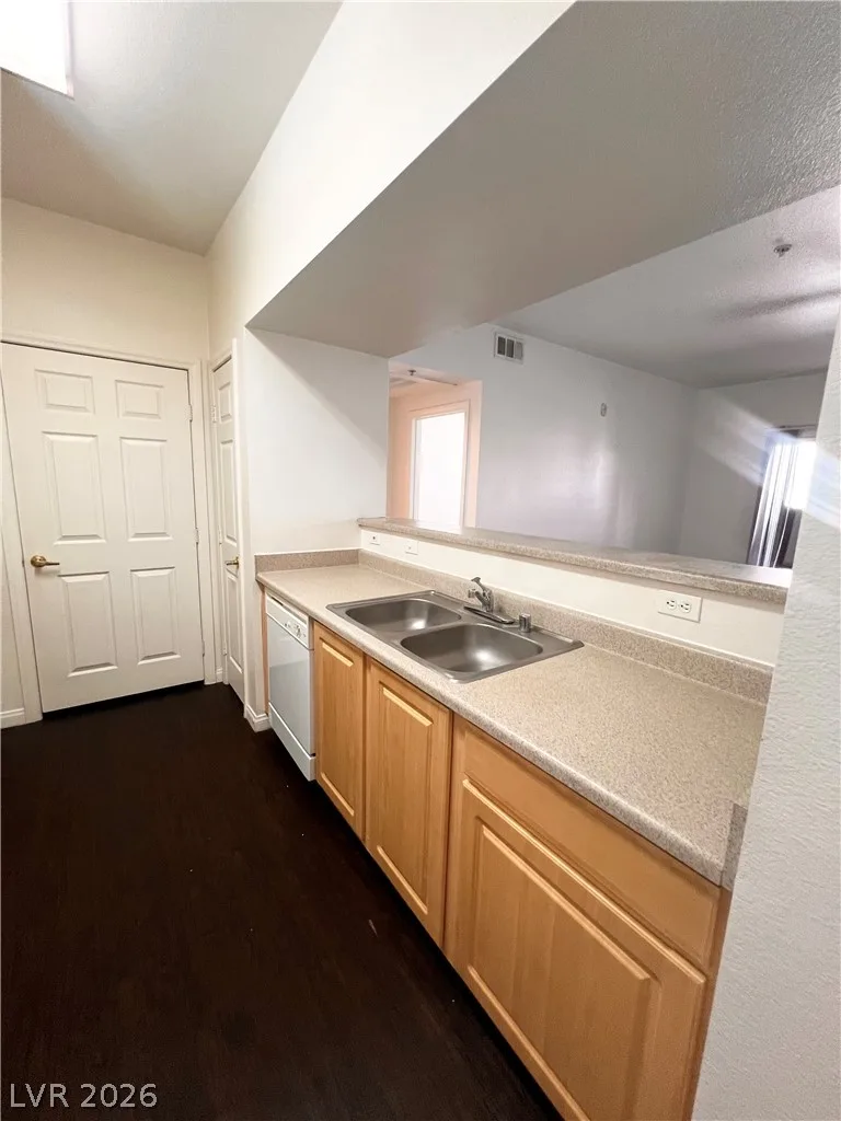 6955 North Durango Drive 2026 — photo 5