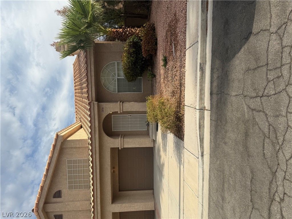 2836 Lone Cliff Drive — photo 2 of 17