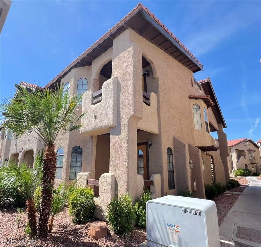 4069 Nook Way B — photo 2