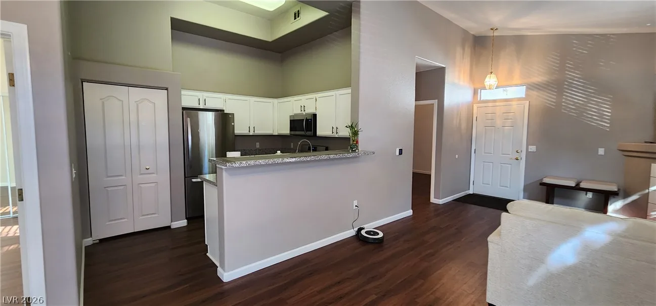 700 Carnegie Street 2124 — photo 5