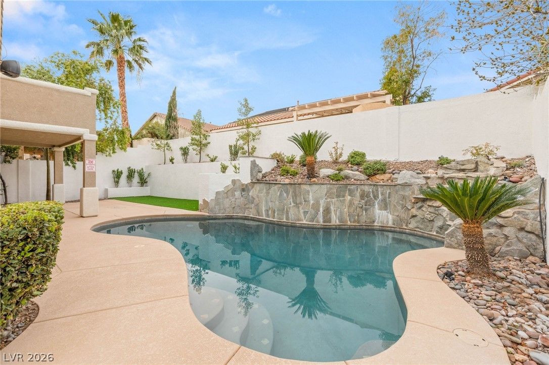 1870 Desert Forest Way — photo 3