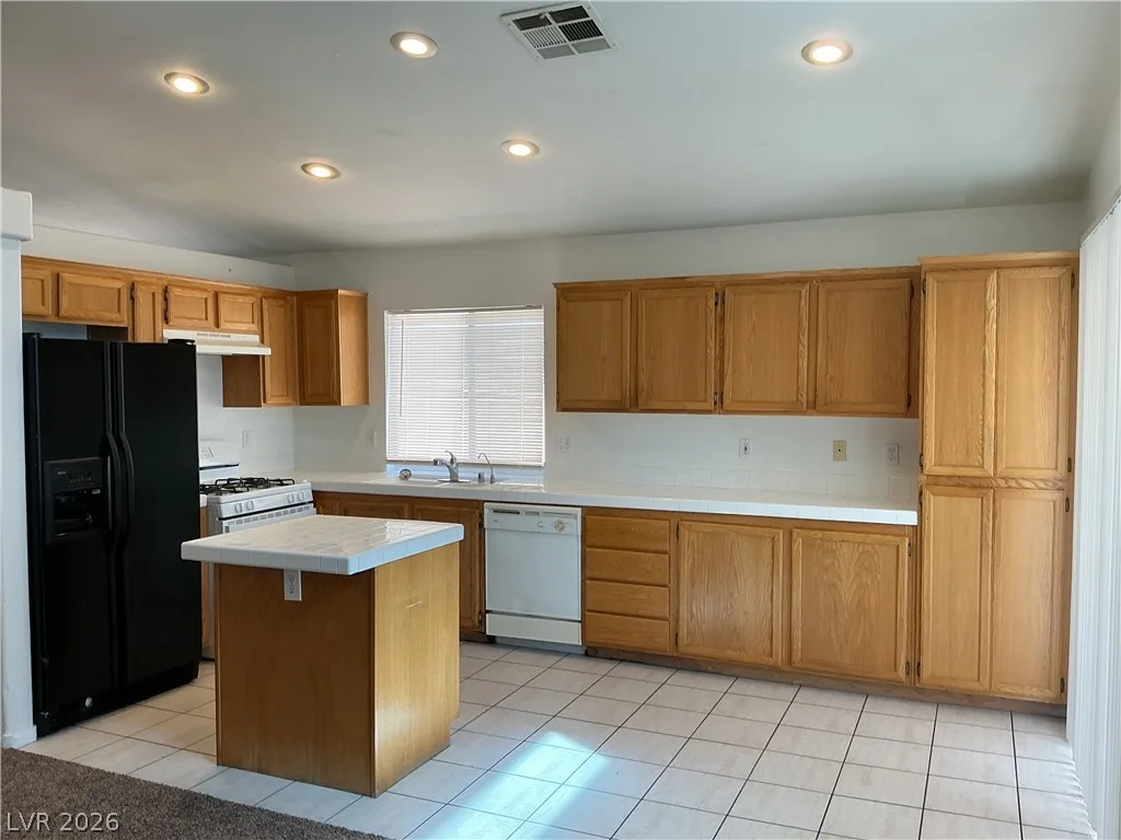 5520 Sentinel Bridge Street — photo 3