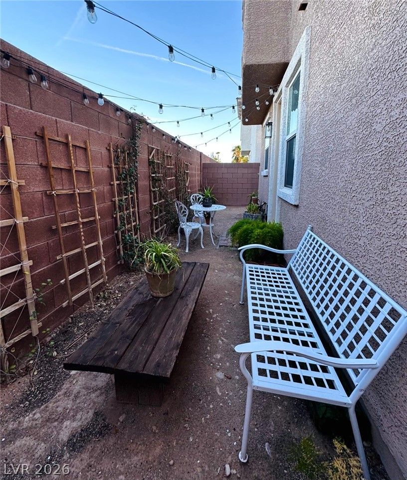Photo 36