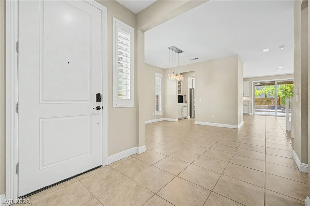 2568 Iron Crest Lane — photo 4