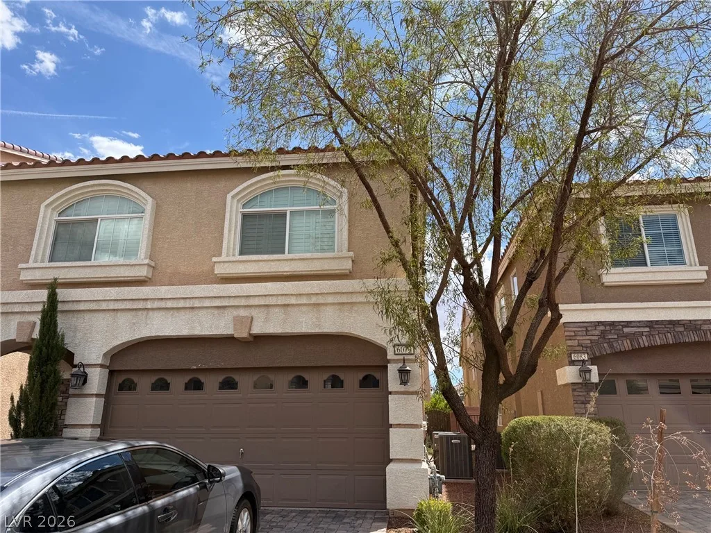 6073 Crown Palms Avenue — photo 3