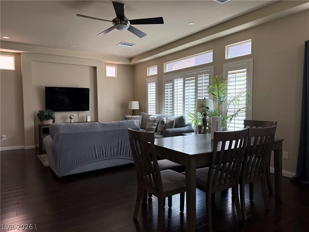 6073 Crown Palms Avenue — photo 5