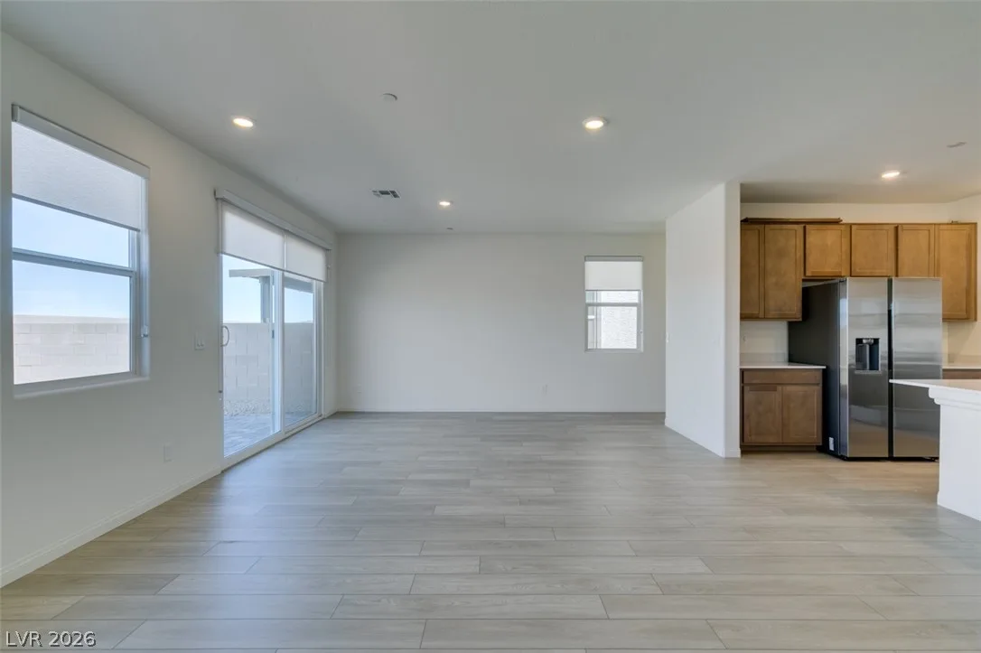 650 Moonlit Lake Lane — photo 4