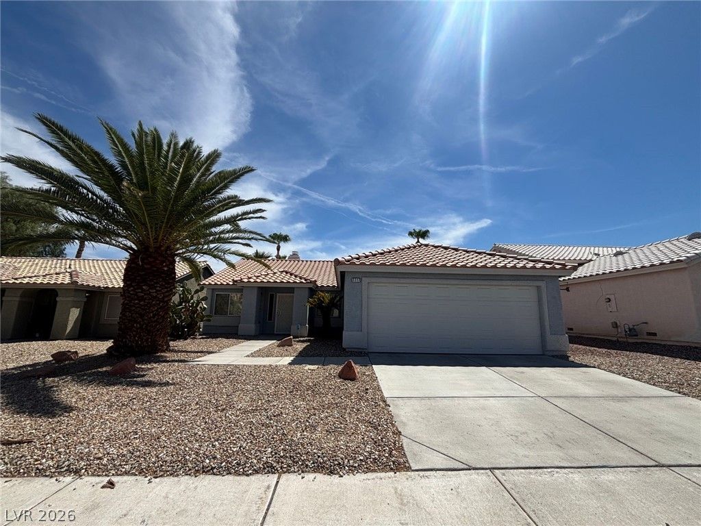 7717 White Grass Avenue — photo 2