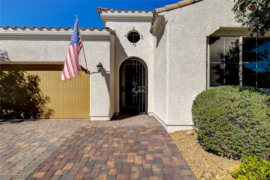 9730 Ponderosa Skye Court — photo 3