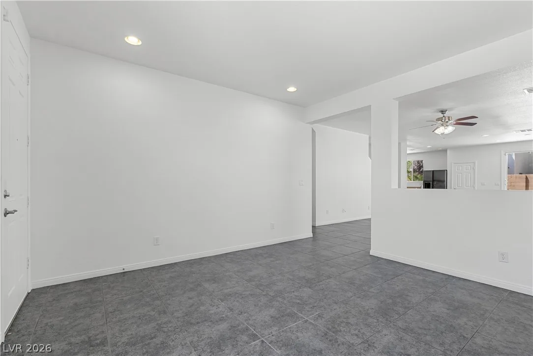 10375 Beallsville Street — photo 5
