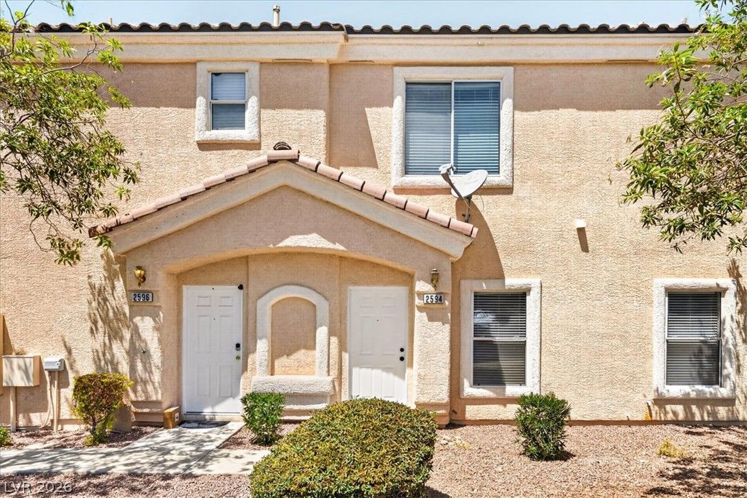 2594 Lazy Saddle Drive — photo 3