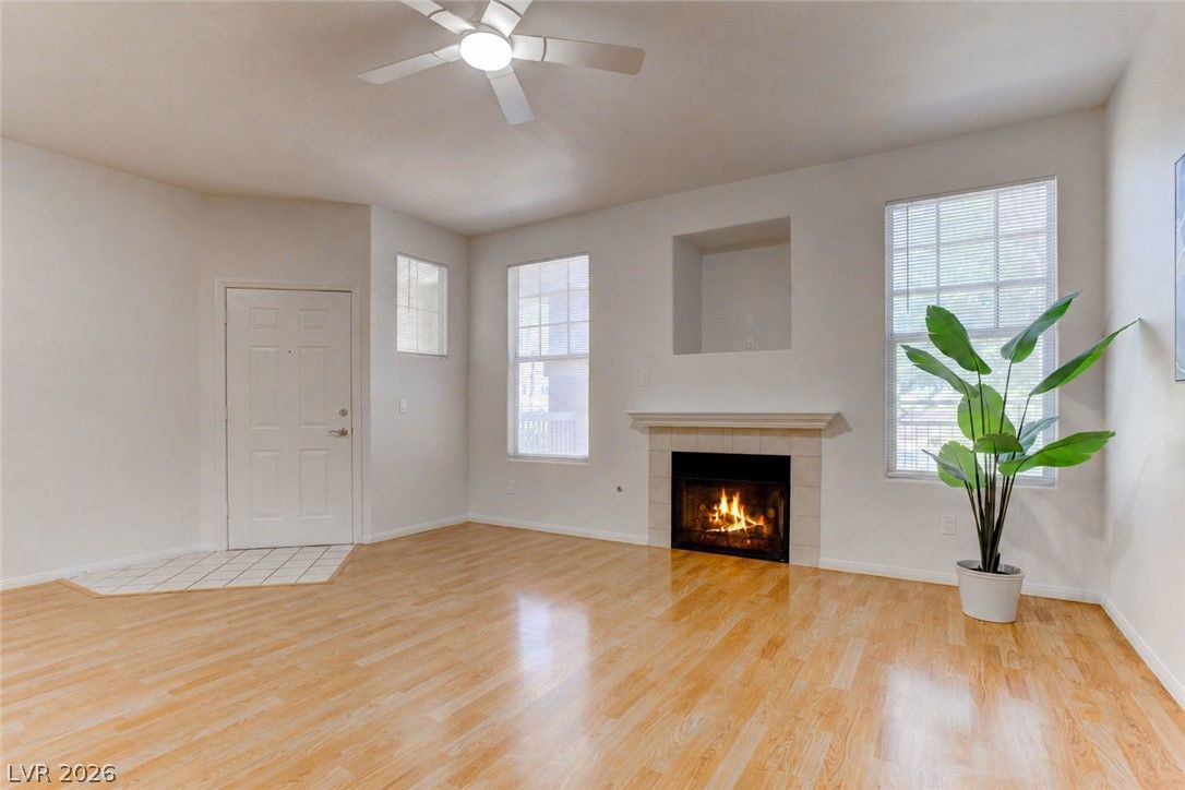 5855 Valley Drive 1077 — photo 3