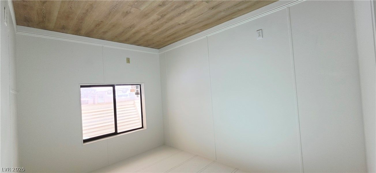183 Mojave Lane — photo 5 of 27