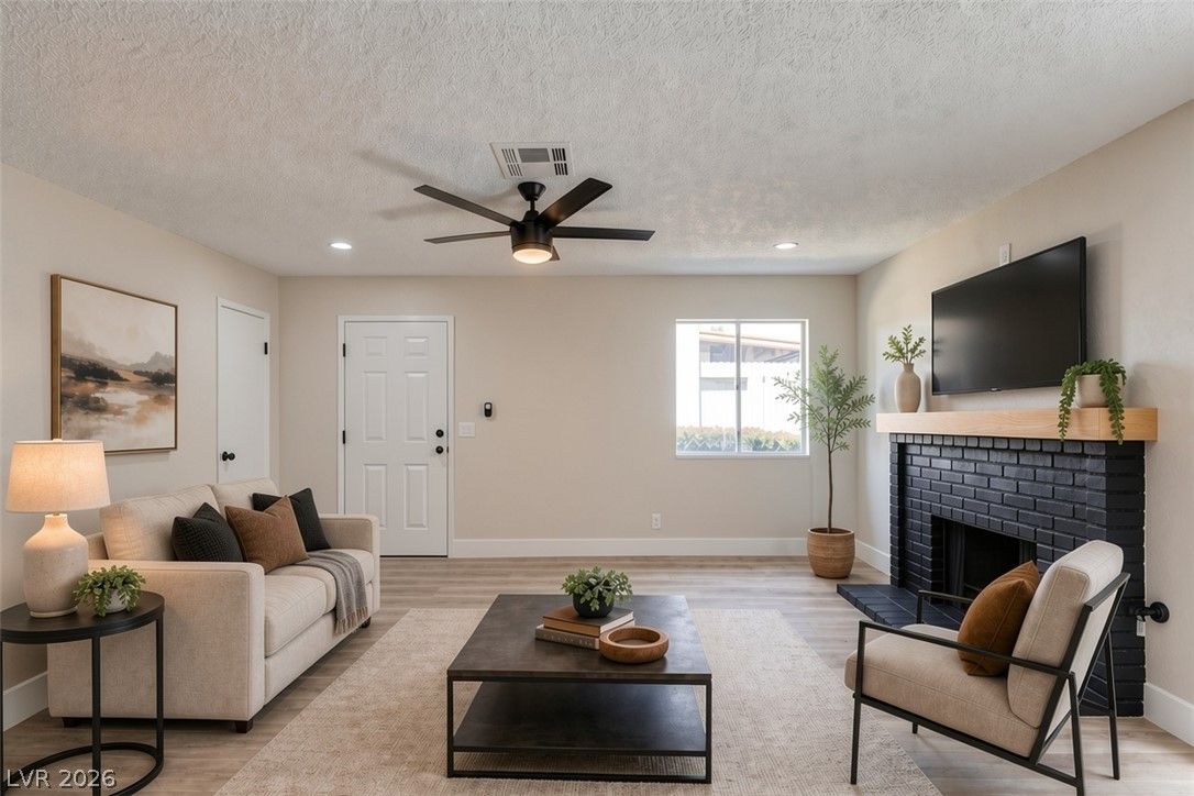 3638 Villa Knolls East Drive — photo 3