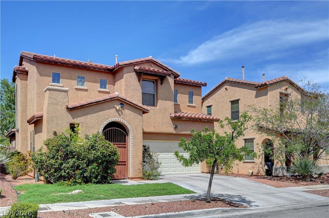 10446 Calico Pines Avenue — photo 2