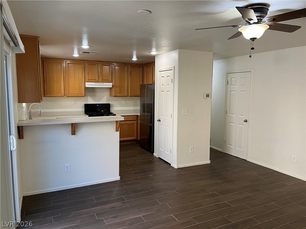 7933 Winken Court — photo 5