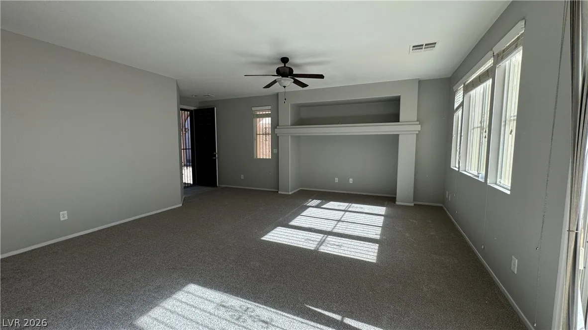 10449 Raining Sky Street — photo 4
